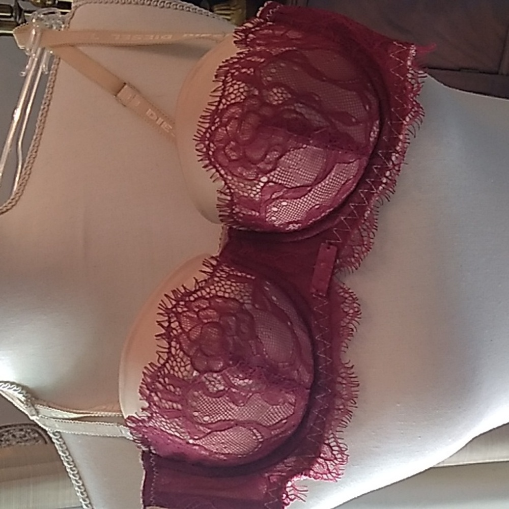 NWOT Diesel Lace Demi Bra, Convertible To Strapless
